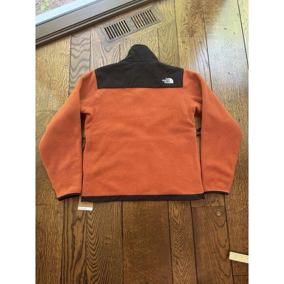 The North Face Men’s Retro Denali Jacket Earthen Copper Size Small NWT - Picture 4 of 8